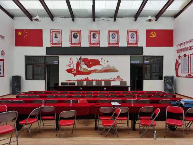武漢創(chuàng  )意匯廣告公司給青海安裝文化墻
